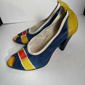 Vintage colorful painted Italian leather peep toe heels blue red yellow 38EU 7.5